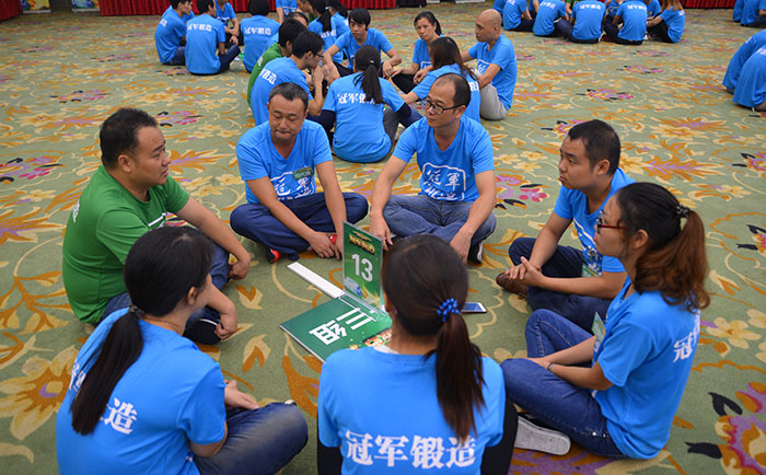 冠軍鍛造，百煉成鋼